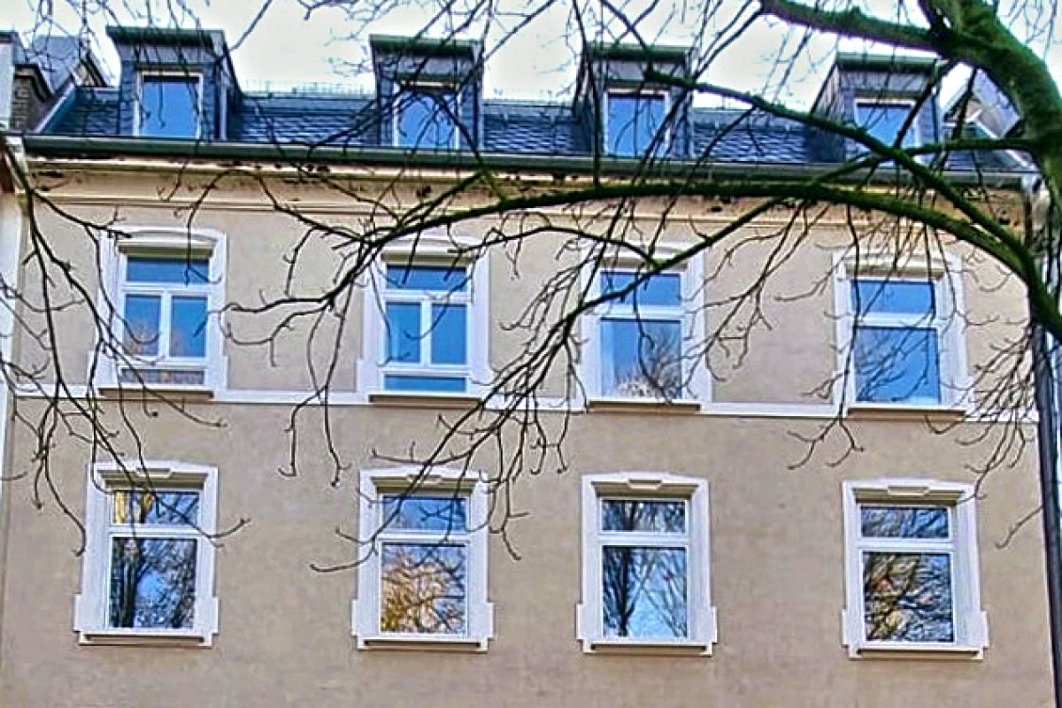 Altbau-Mehrfamilienhaus – vermittelt durch DOMB Immobilien